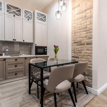 Apartment Rynok Square 2